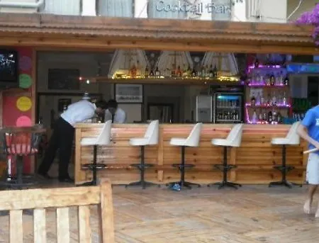 Rima 酒店 马尔马里斯